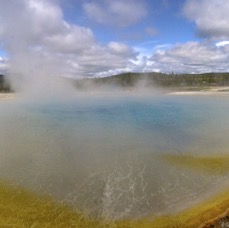 Yellowstone pools pano3.jpg